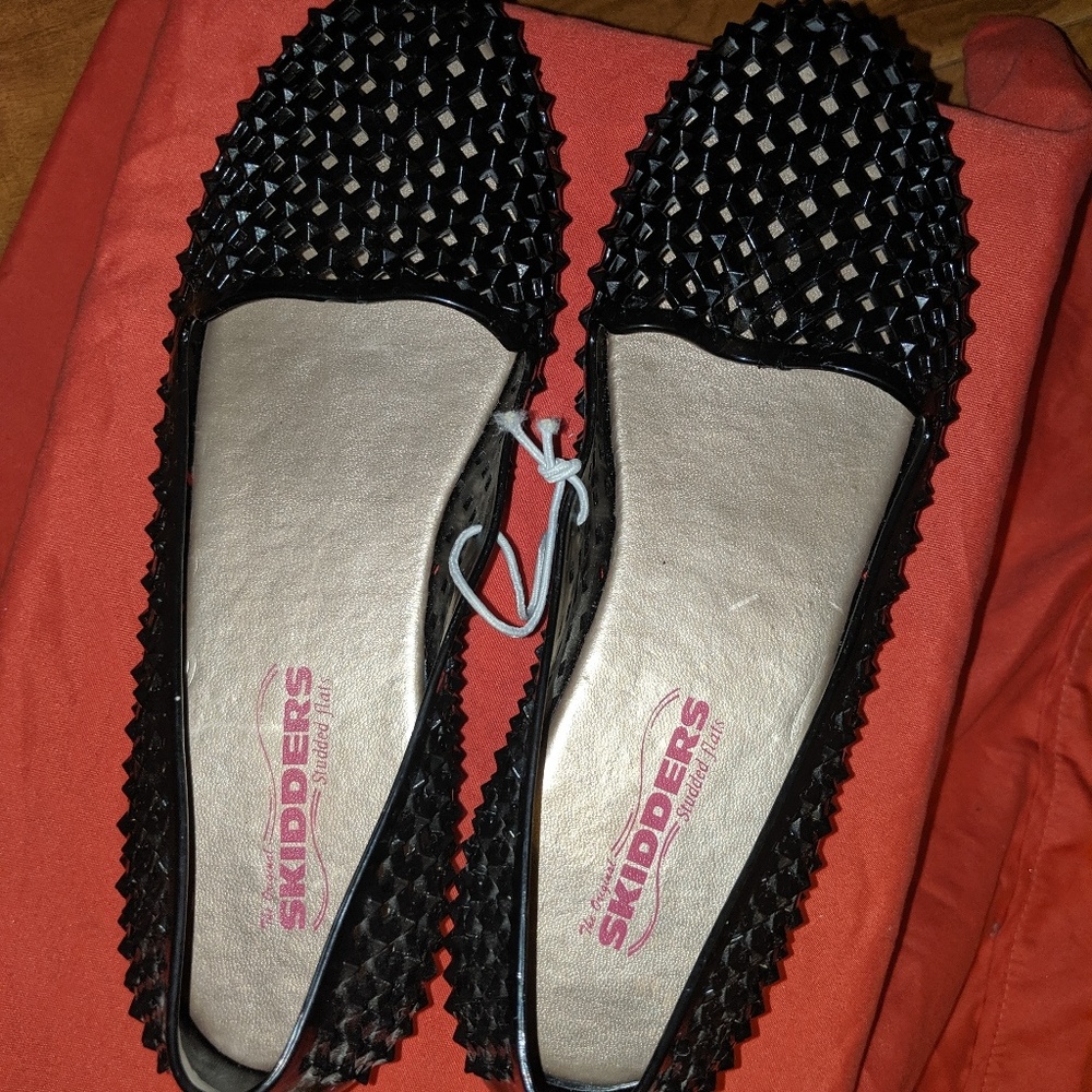 Skidders Black Studded Women's Jellies